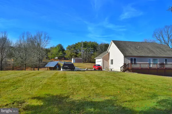 Cross Junction, VA 22625,132 DUBLIN CT