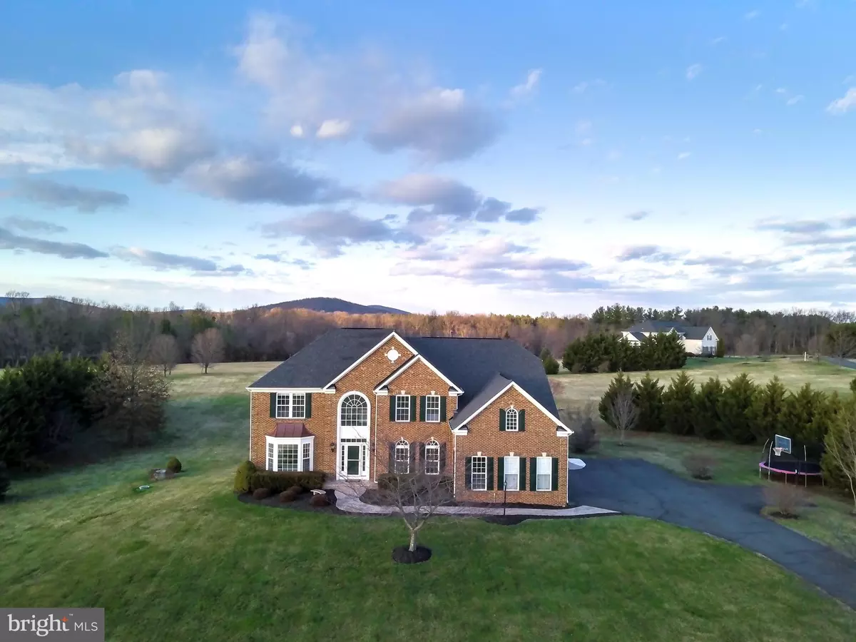 Round Hill, VA 20141,36420 DWYER CT