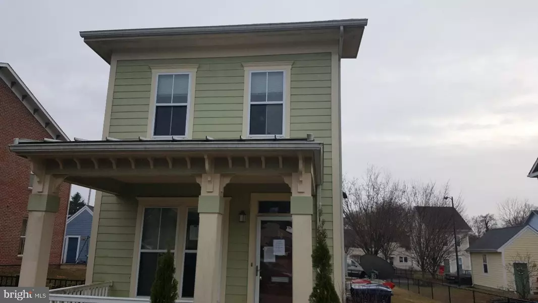 32 MONROE ST, Bridgeton, NJ 08302