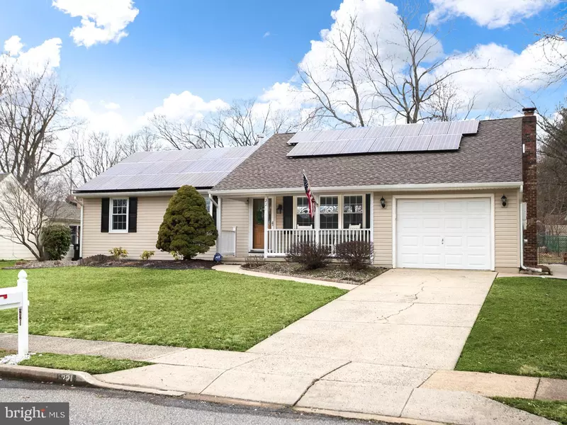 221 PADDOCK WAY, Delran, NJ 08075