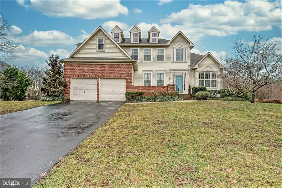 27 MALLARD DR, Mount Laurel, NJ 08054