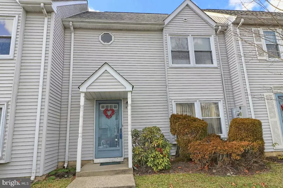 39 SHILLING WAY, Jackson, NJ 08527