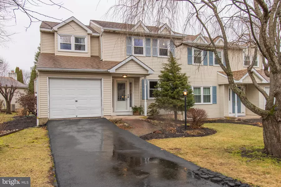 4042 HOLLY WAY, Doylestown, PA 18902