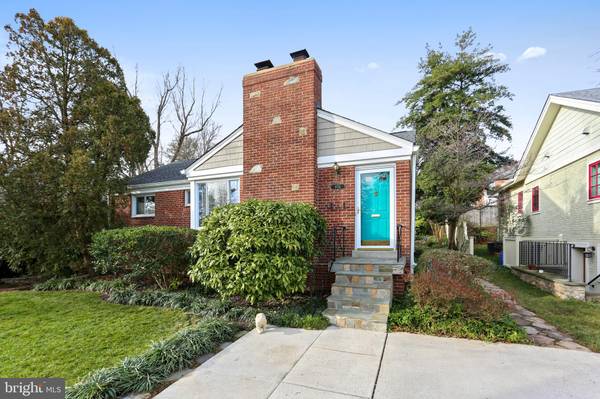 8714 LEONARD DR, Silver Spring, MD 20910