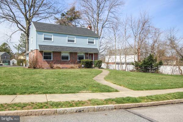 316 ASHWOOD RD, Springfield, PA 19064