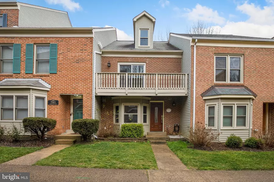 7565 CHRISLAND CV, Falls Church, VA 22042