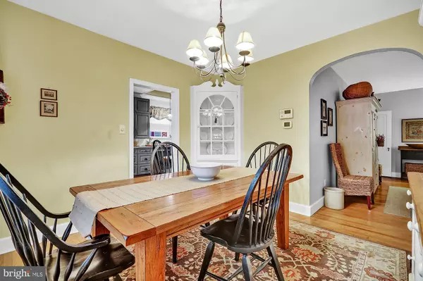 Laurel Springs, NJ 08021,717 PARK AVE