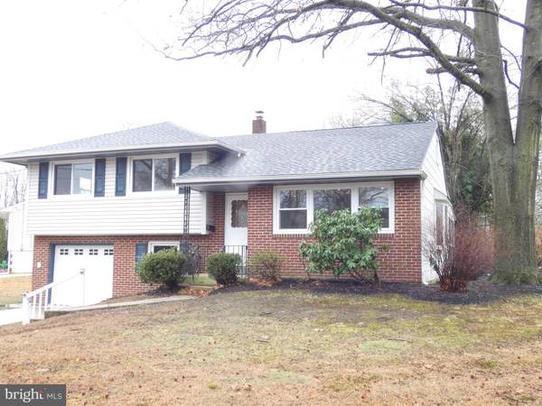 214 CHAPEL AVE E, Cherry Hill, NJ 08034