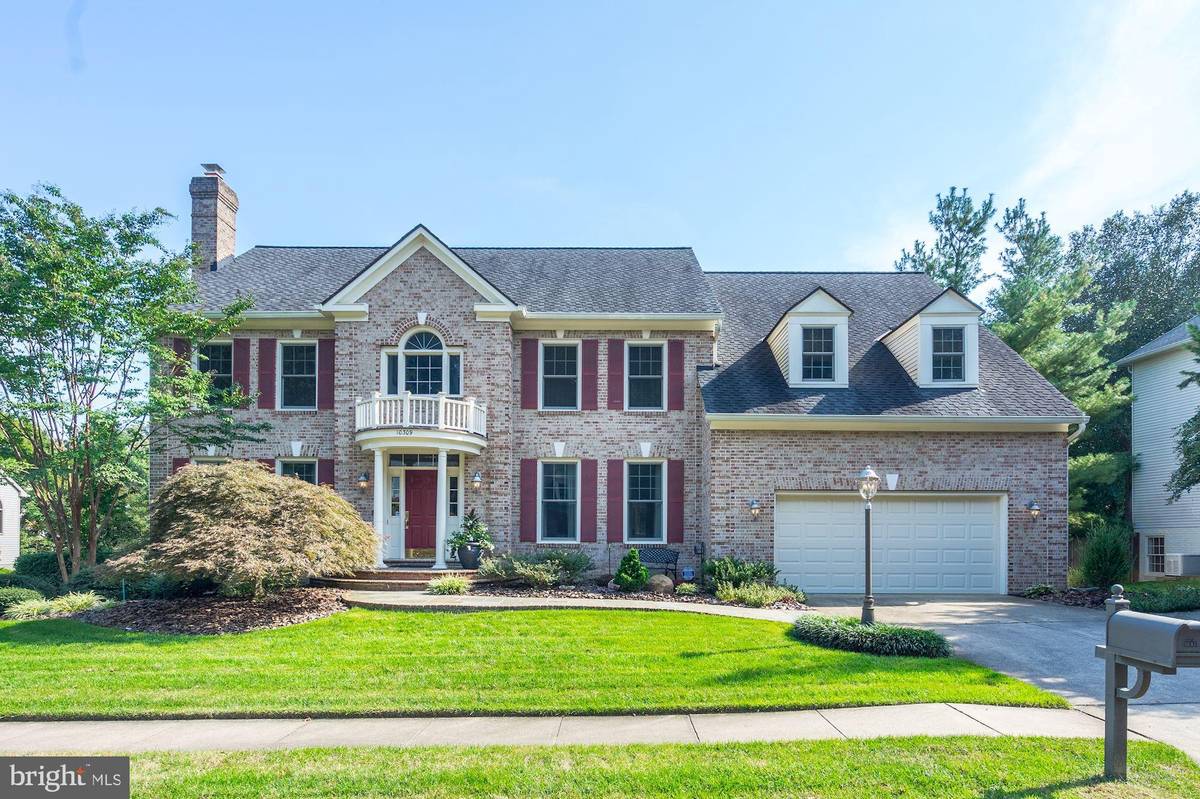 Oakton, VA 22124,10309 GREENWOOD PL