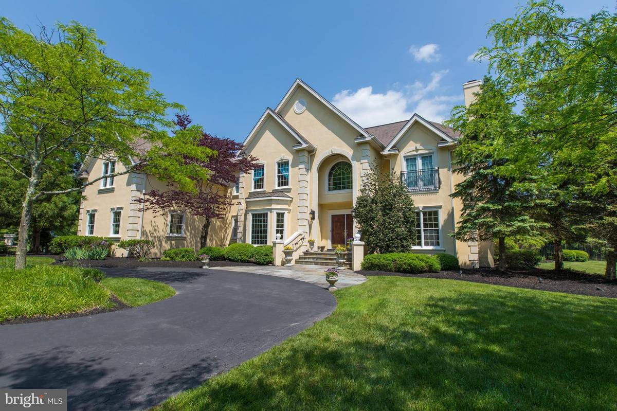 Doylestown, PA 18902,5709 VALLEY STREAM DR