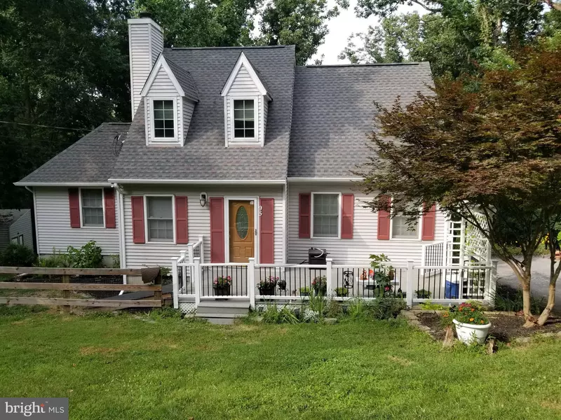 95 BLACK OAK, Harpers Ferry, WV 25425