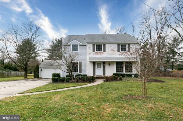 504 MIDDLESEX DR, Moorestown, NJ 08057