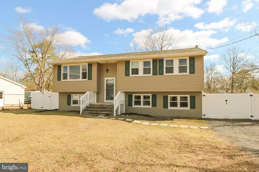 311 MANAHAWKIN TRL, Browns Mills, NJ 08015