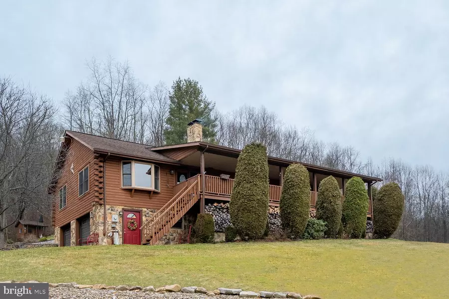 8614 FRIENDSVILLE RD, Friendsville, MD 21531