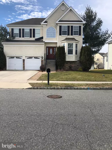 721 LANCASTER DR, Thorofare, NJ 08086