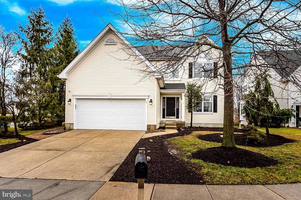 1 CARLISLE CT, Mount Laurel, NJ 08054