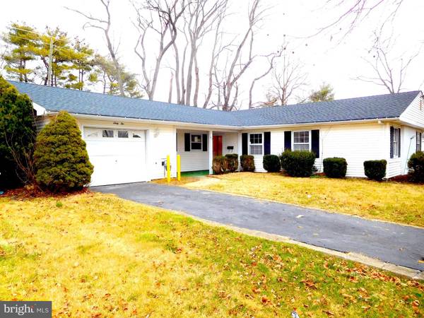 62 ELMWOOD LN, Willingboro, NJ 08046