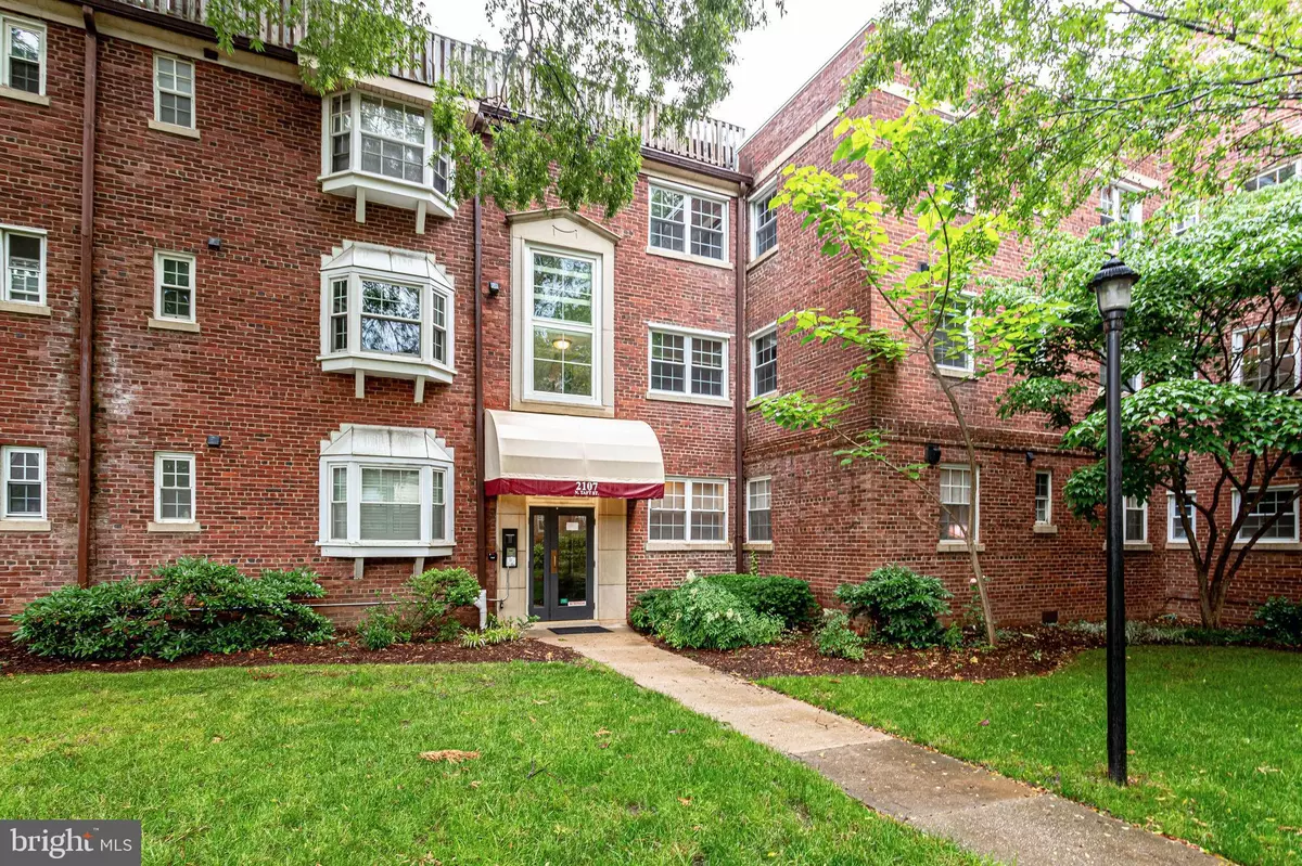 Arlington, VA 22201,2107 N TAFT ST #16