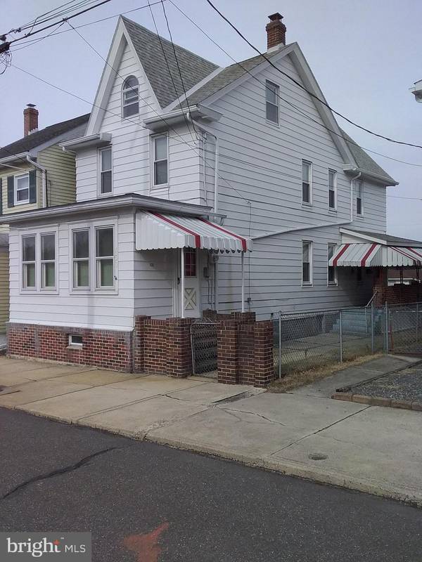 430 W LUDLOW ST, Summit Hill, PA 18250