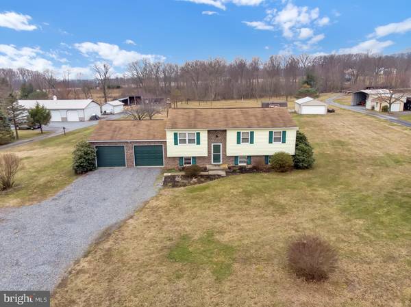 485 MEADOWS RD, Newville, PA 17241