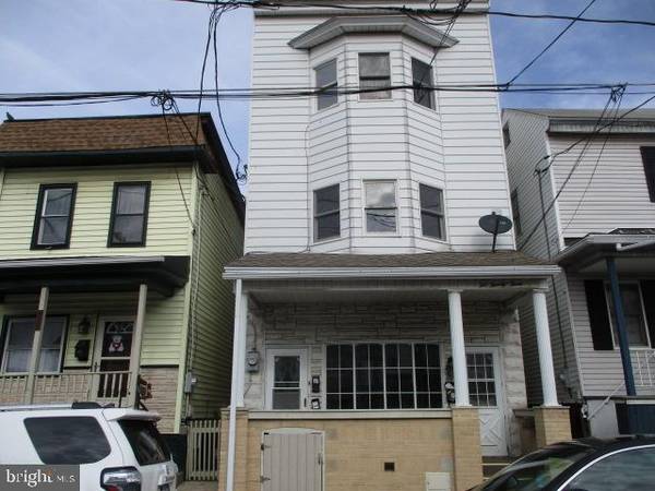 223 W 2ND ST, Mount Carmel, PA 17851