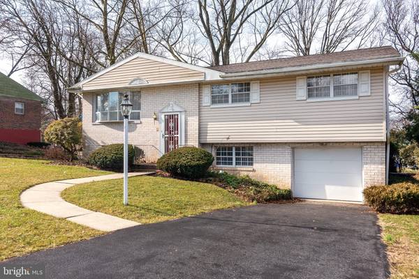 3020 ELM RD, Reading, PA 19605