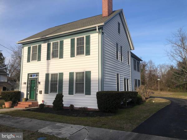 206 S WASHINGTON ST, Snow Hill, MD 21863