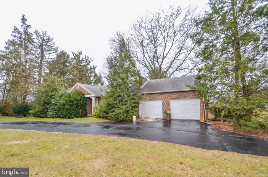 3255 SANTEE RD, Bethlehem, PA 18020