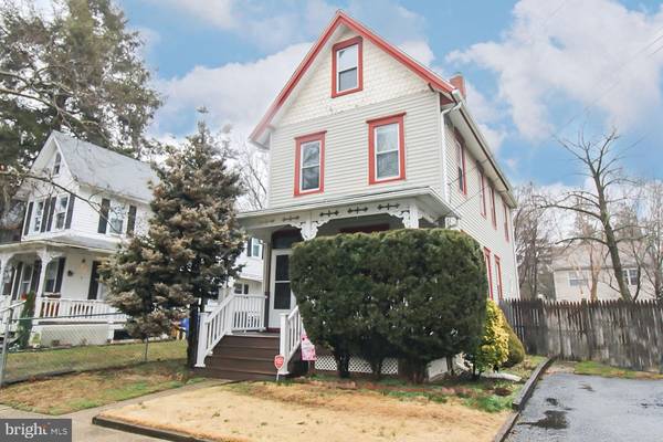 320 WALNUT ST, Delanco, NJ 08075