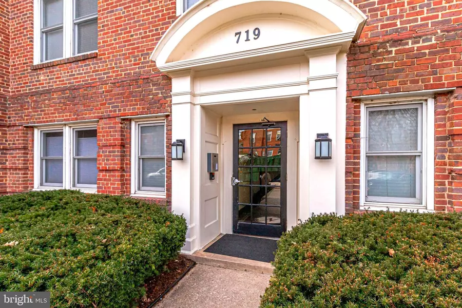 719 S SAINT ASAPH ST #108, Alexandria, VA 22314