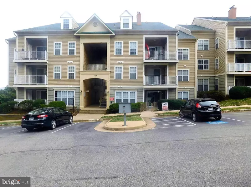 1037 GARDENVIEW LOOP #303, Woodbridge, VA 22191