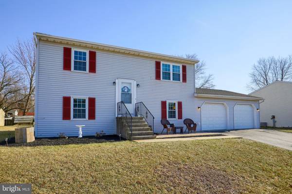 2368 HEATHER RD, York, PA 17408