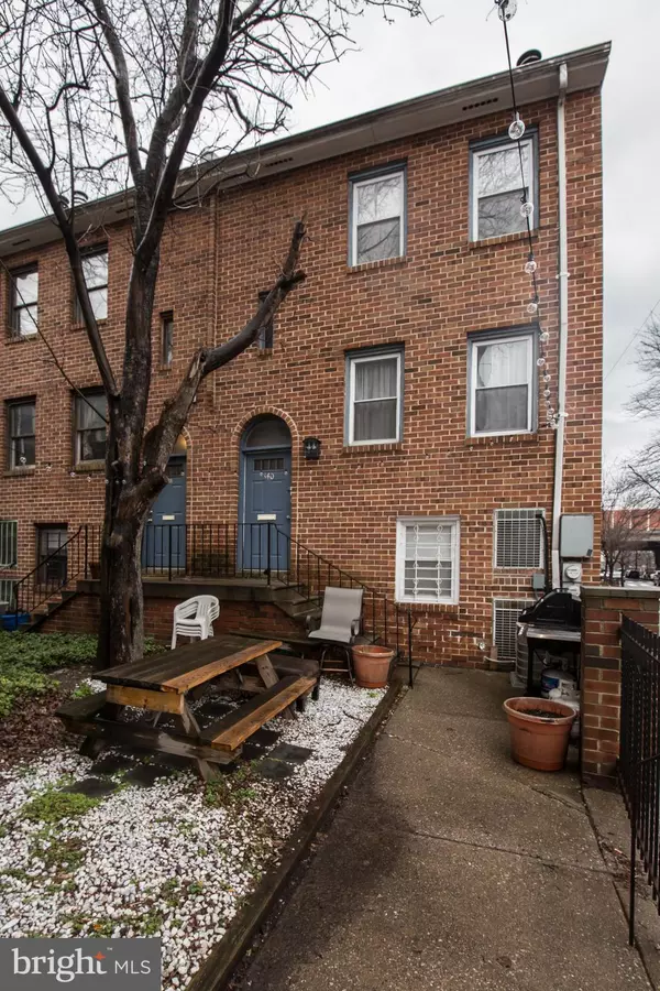 840 S HOWARD ST, Philadelphia, PA 19147