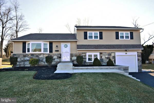 684 STRATFORD RD, Warminster, PA 18974