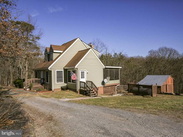 Gore, VA 22637,137 GRAPEVINE CT