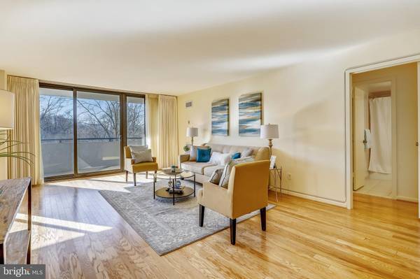 4620 N PARK AVE #404W, Chevy Chase, MD 20815