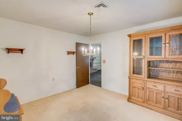 Southampton, NJ 08088,53 BUCKINGHAM DR