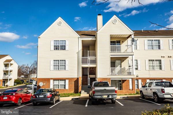 200 DOVER PL #202, Stafford, VA 22556