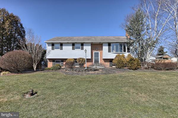 189 W MCKINLEY AVE, Myerstown, PA 17067