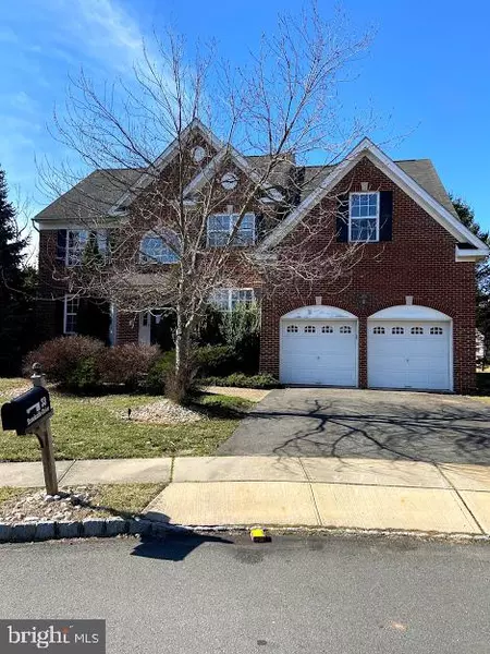 33 BROOKSIDE DR, Princeton, NJ 08540