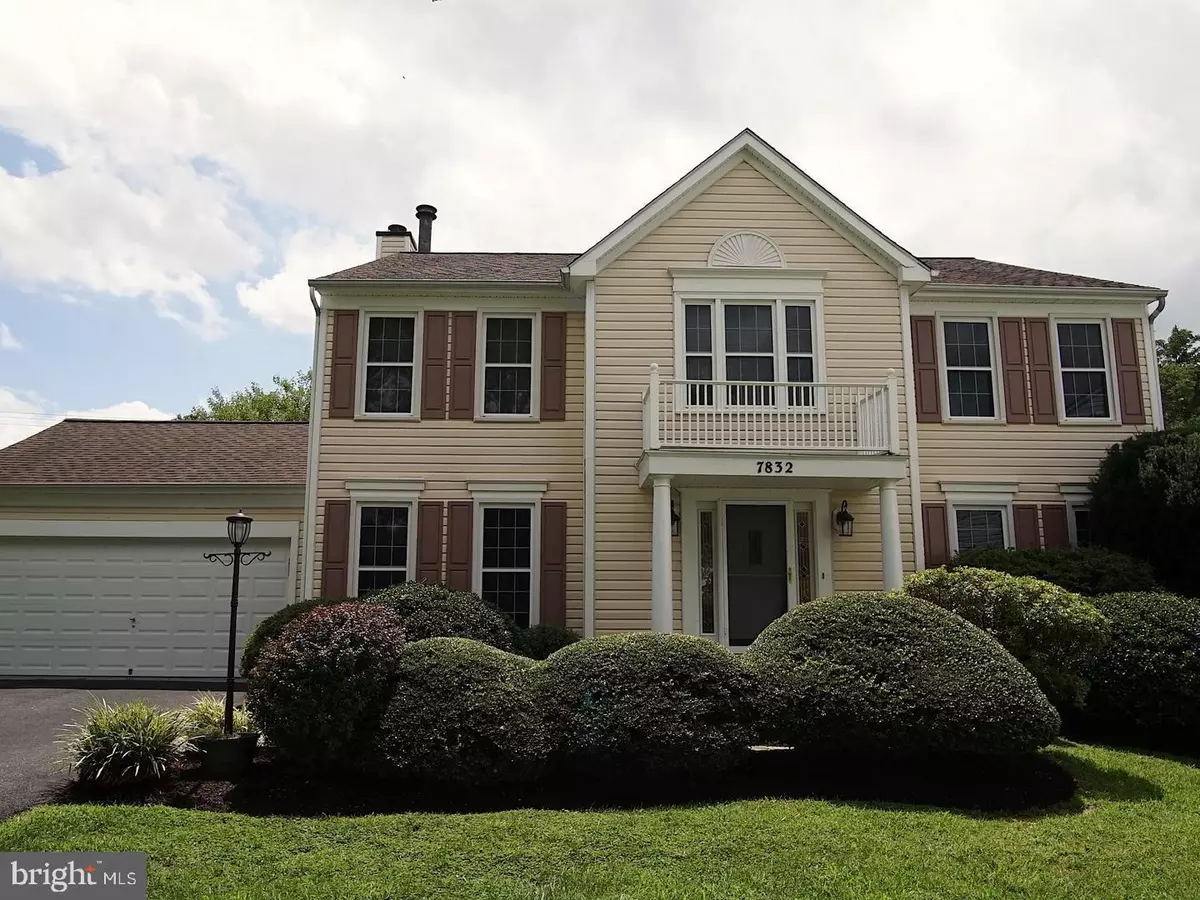 Ellicott City, MD 21043,7832 FLAGSTONE CT