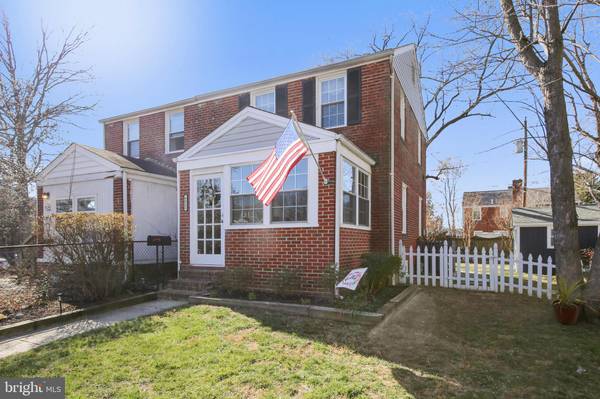 6022 WILLIAMSBURG RD, Alexandria, VA 22303