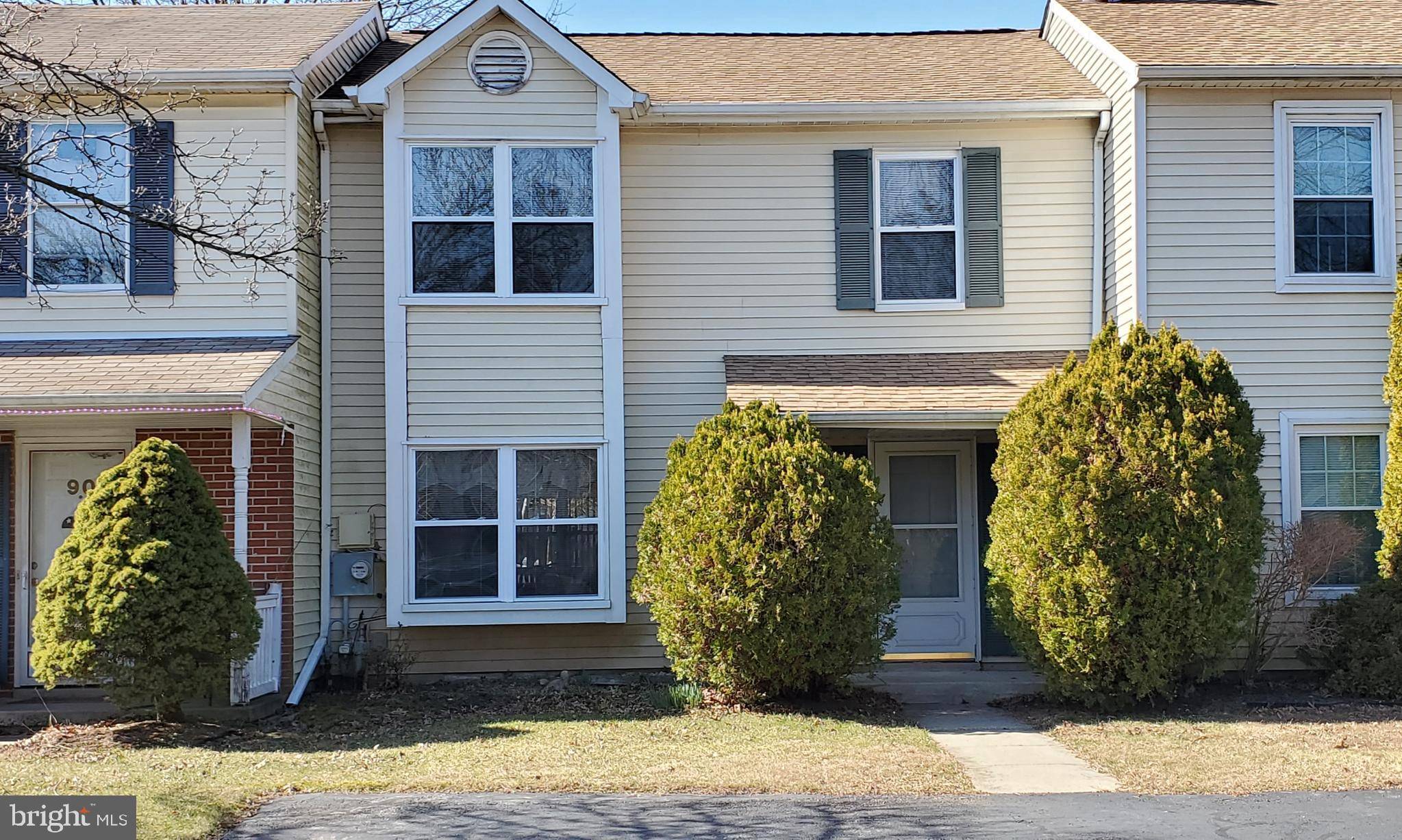 92 HUNT DR, Horsham, PA 19044