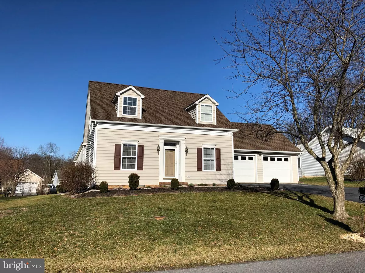 Martinsburg, WV 25401,110 ARTISAN WAY