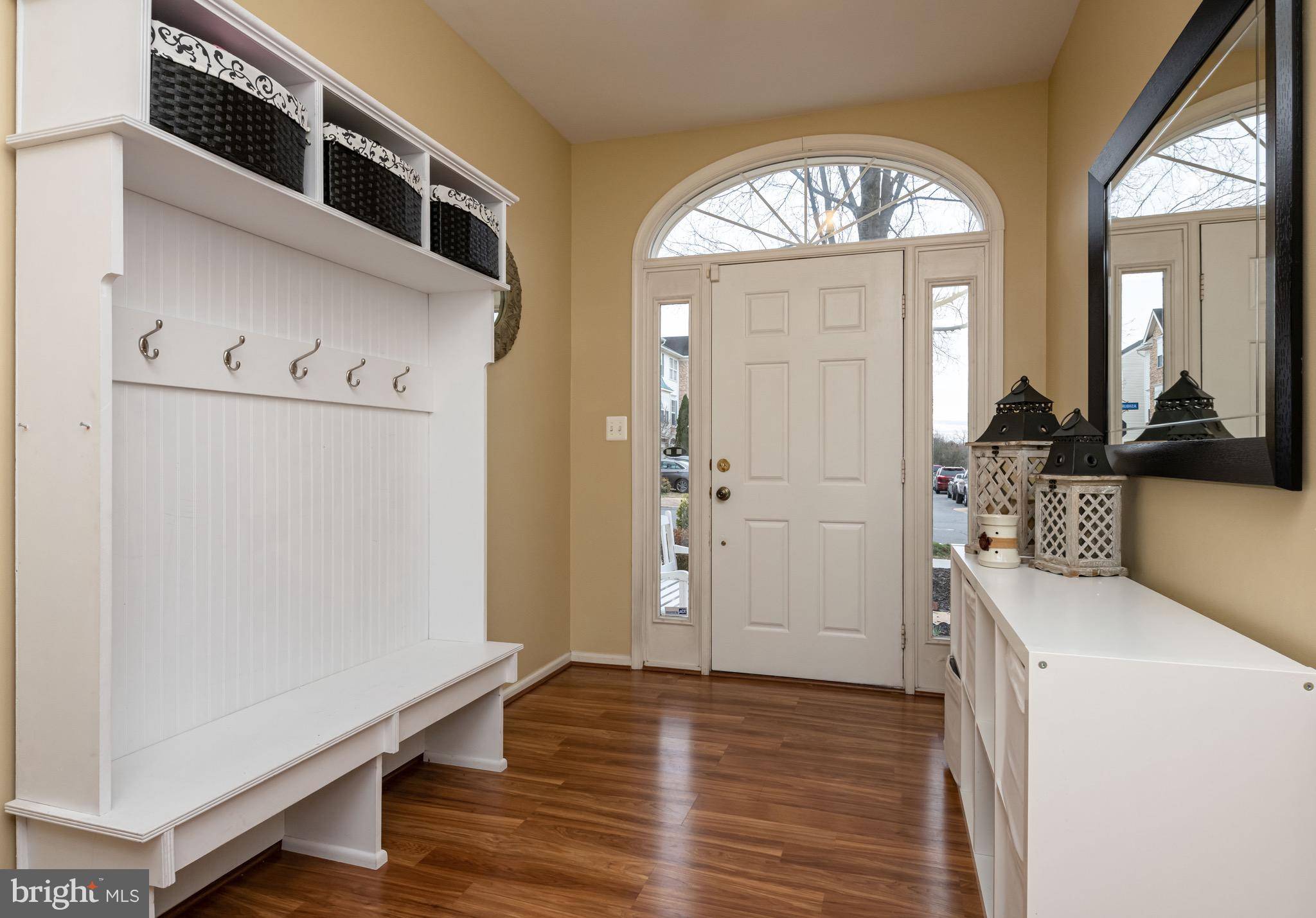 Chantilly, VA 20152,25362 ASHBURY DR
