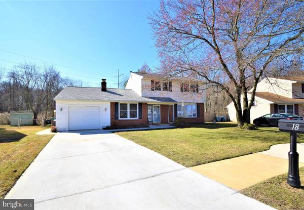 18 UPLAND CT, Newark, DE 19713