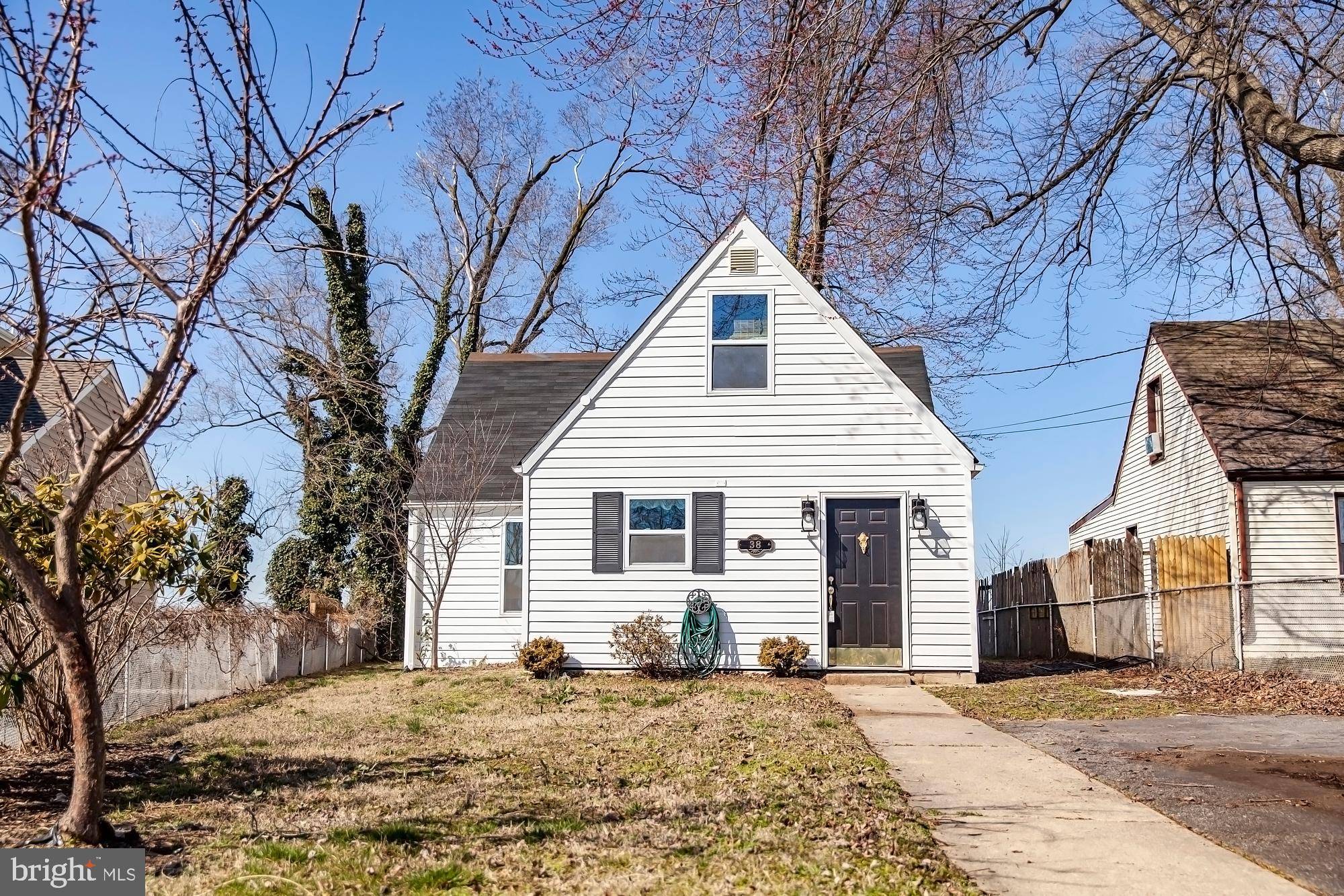 38 WAGNERS LN, Baltimore, MD 21221