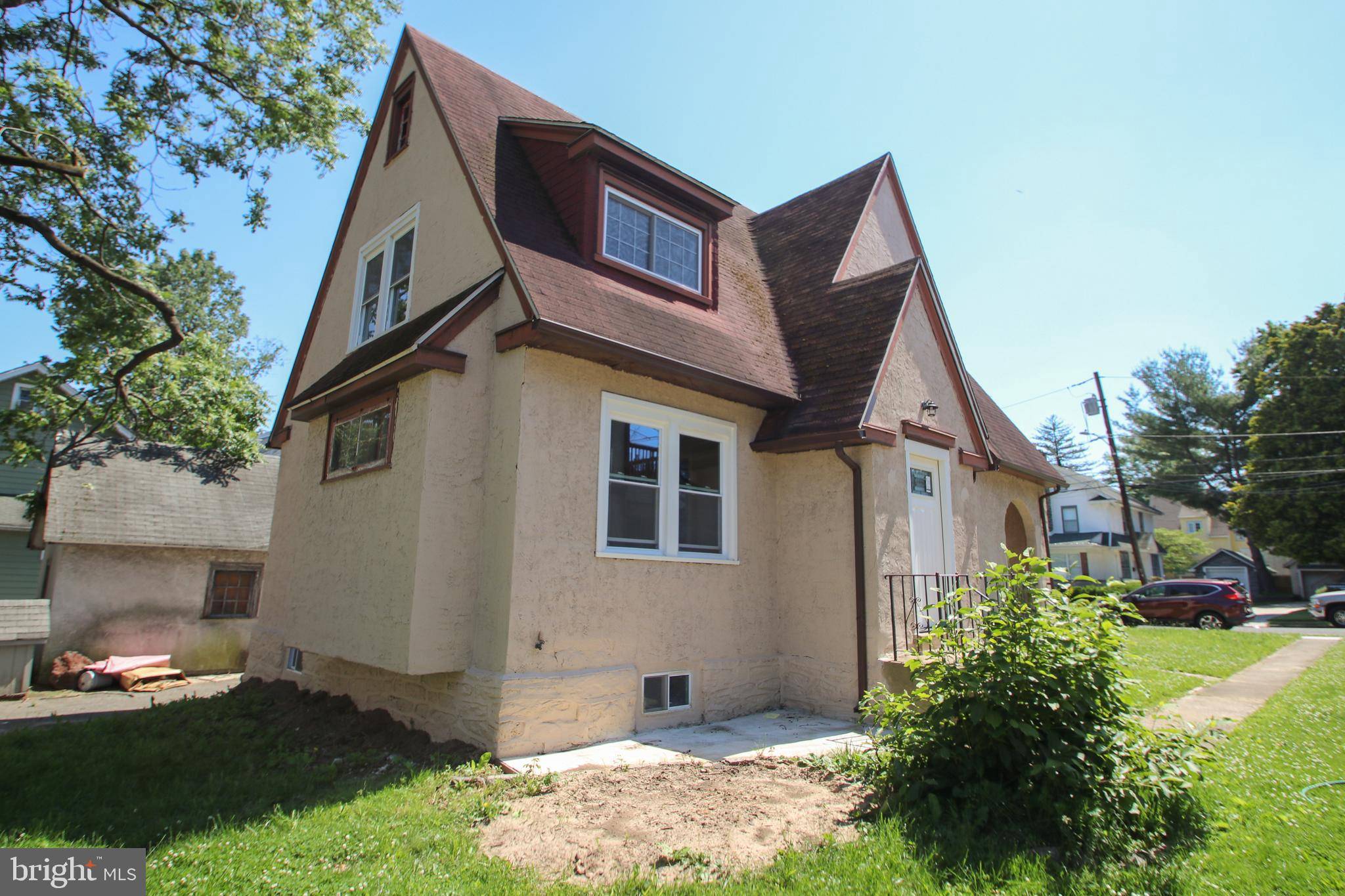 343 WAYNE AVE, Lansdowne, PA 19050