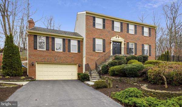 1723 CHESTERBROOK VALE CT, Mclean, VA 22101