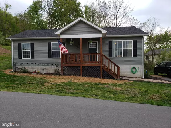 39 BAILEY LN, Capon Bridge, WV 26711